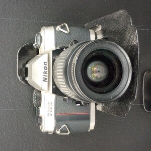 Vintage Nikon FM10 Film Camera - UNTESTED